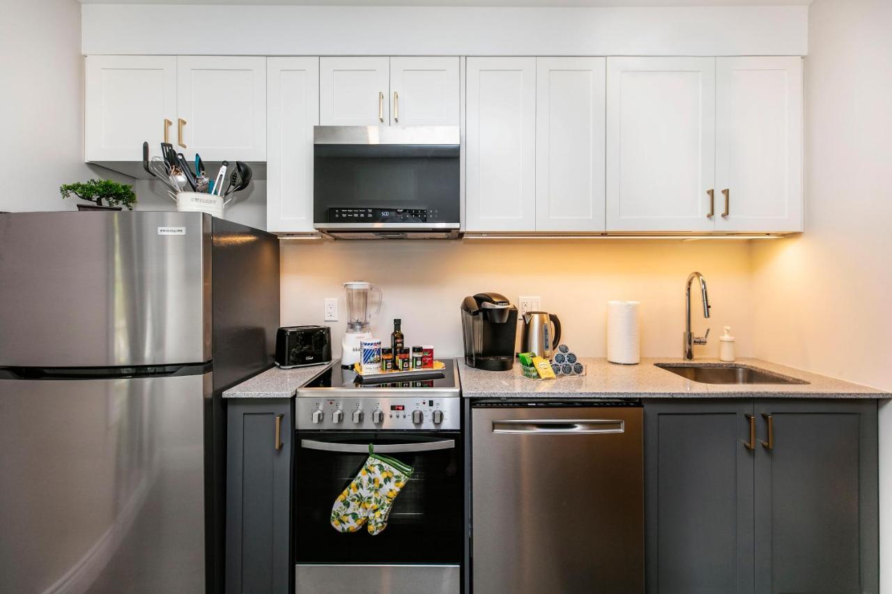 Luxury 1Br With King Bed - Steps From Byward Market! Apartment Ottawa Exterior foto